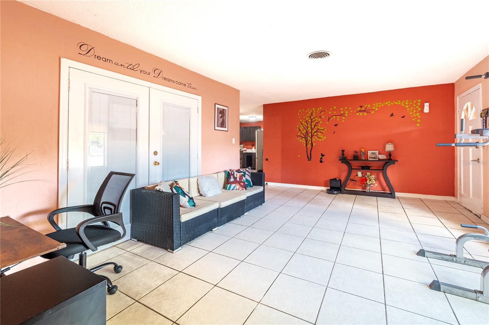 7410 5TH AVE N, ST PETERSBURG, FL, 33710
