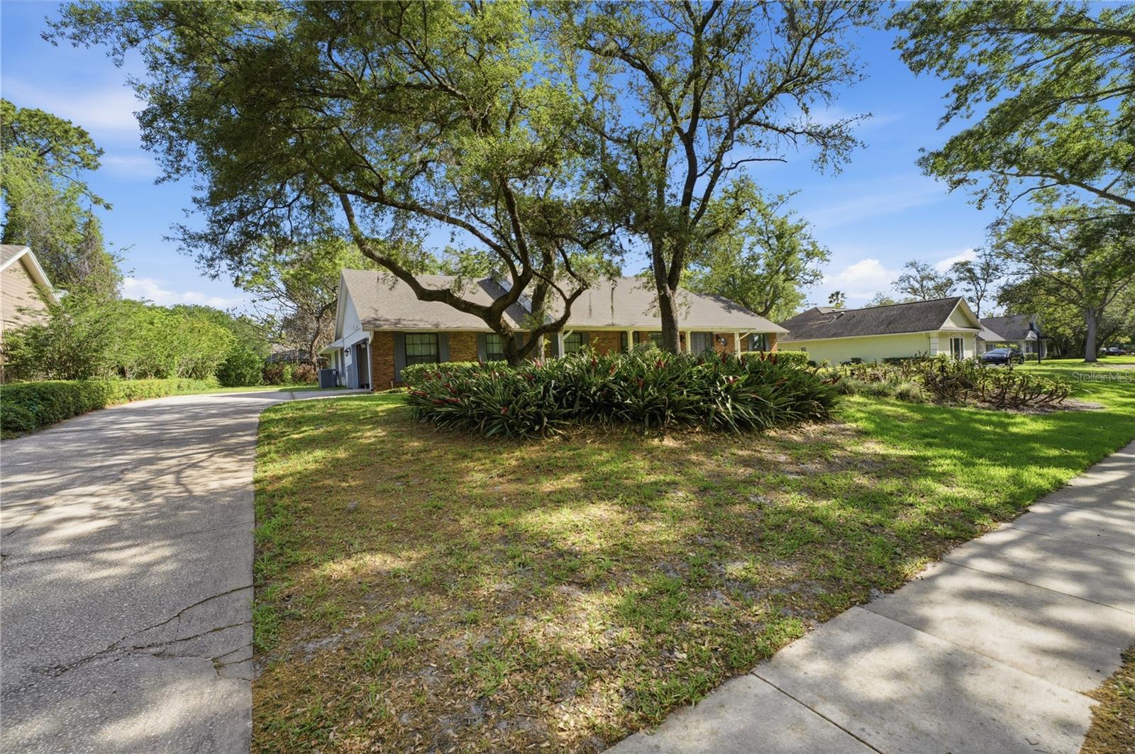 7141 WOODED VILLAGE LN, ORLANDO, FL, 32835