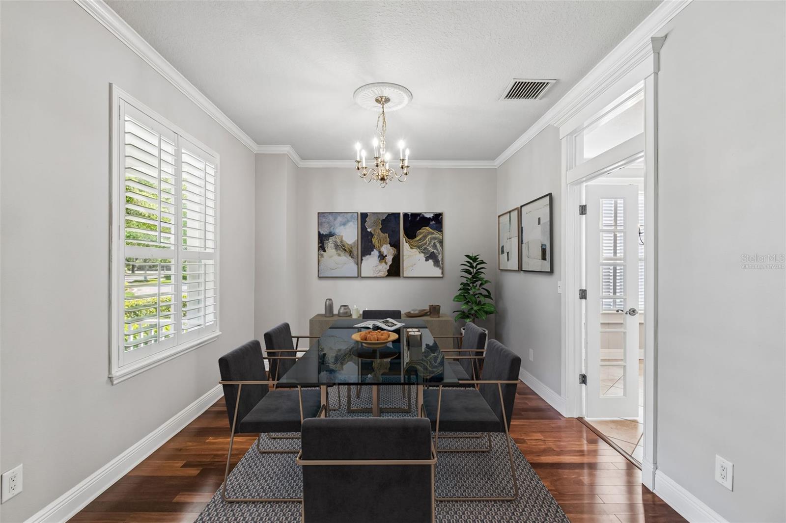 Formal Dine - Virtually Staged