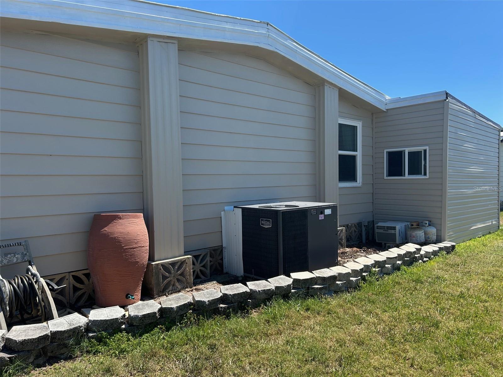 196 PALM HARBOR DR, NORTH PORT, FL, 34287