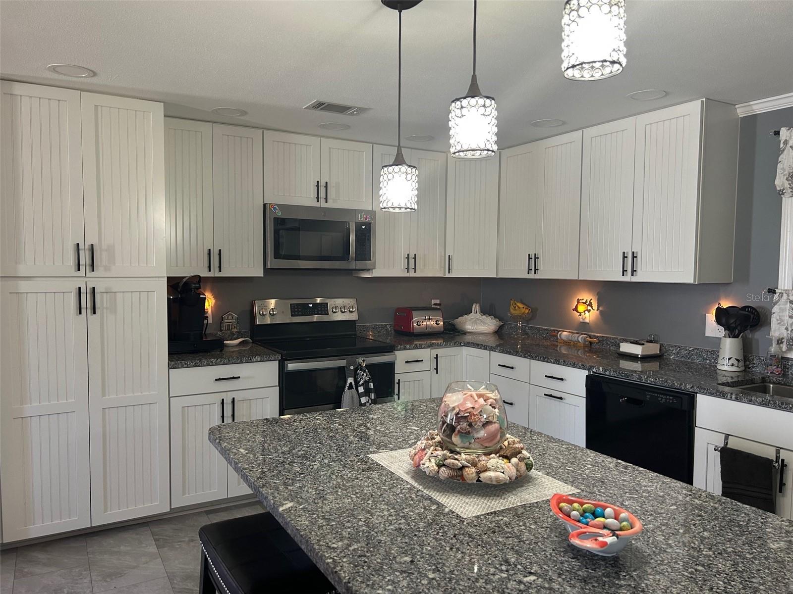 196 PALM HARBOR DR, NORTH PORT, FL, 34287