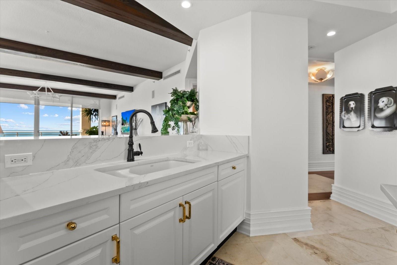 1300 BENJAMIN FRANKLIN DR #501, SARASOTA, FL, 34236