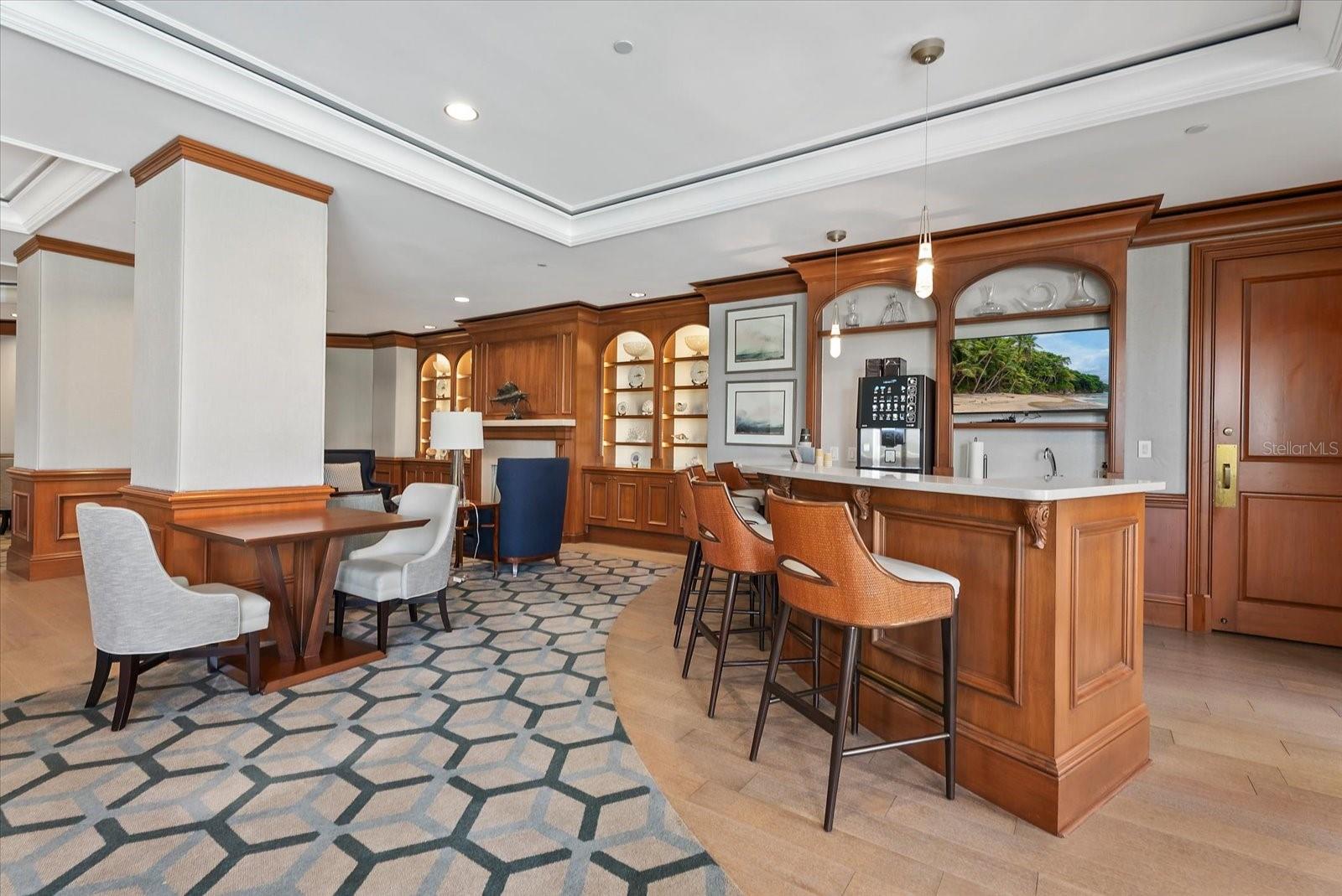 1300 BENJAMIN FRANKLIN DR #501, SARASOTA, FL, 34236