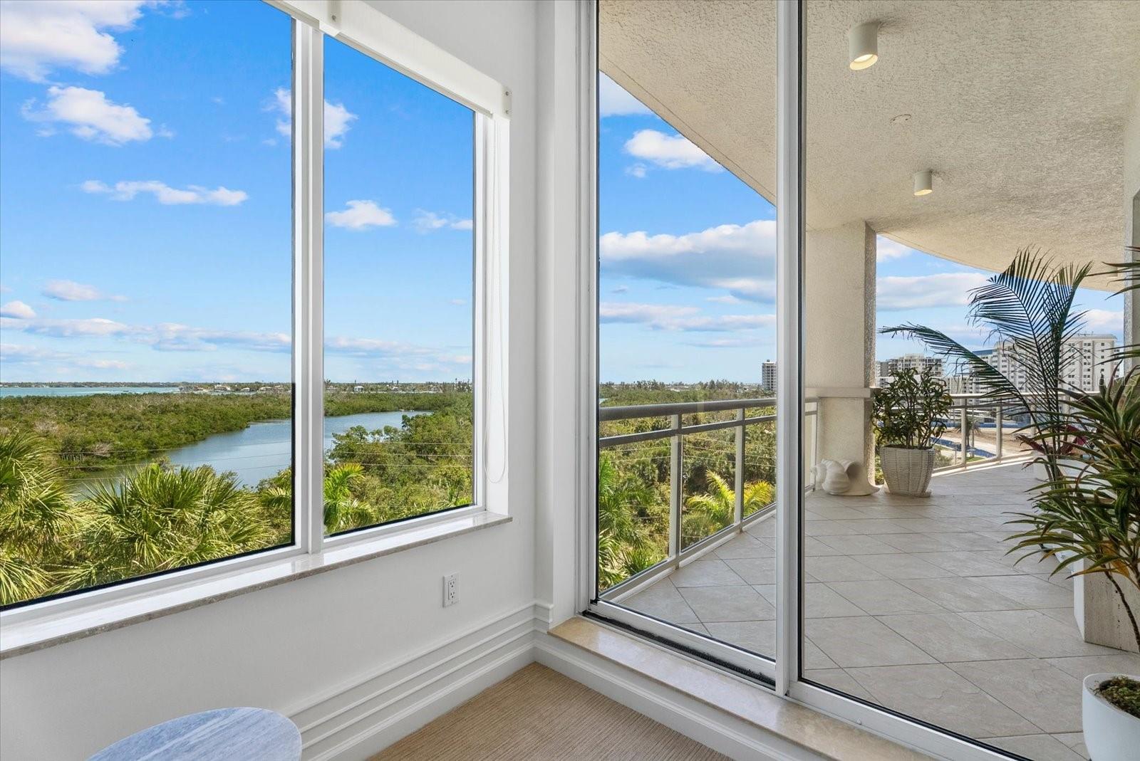 1300 BENJAMIN FRANKLIN DR #501, SARASOTA, FL, 34236