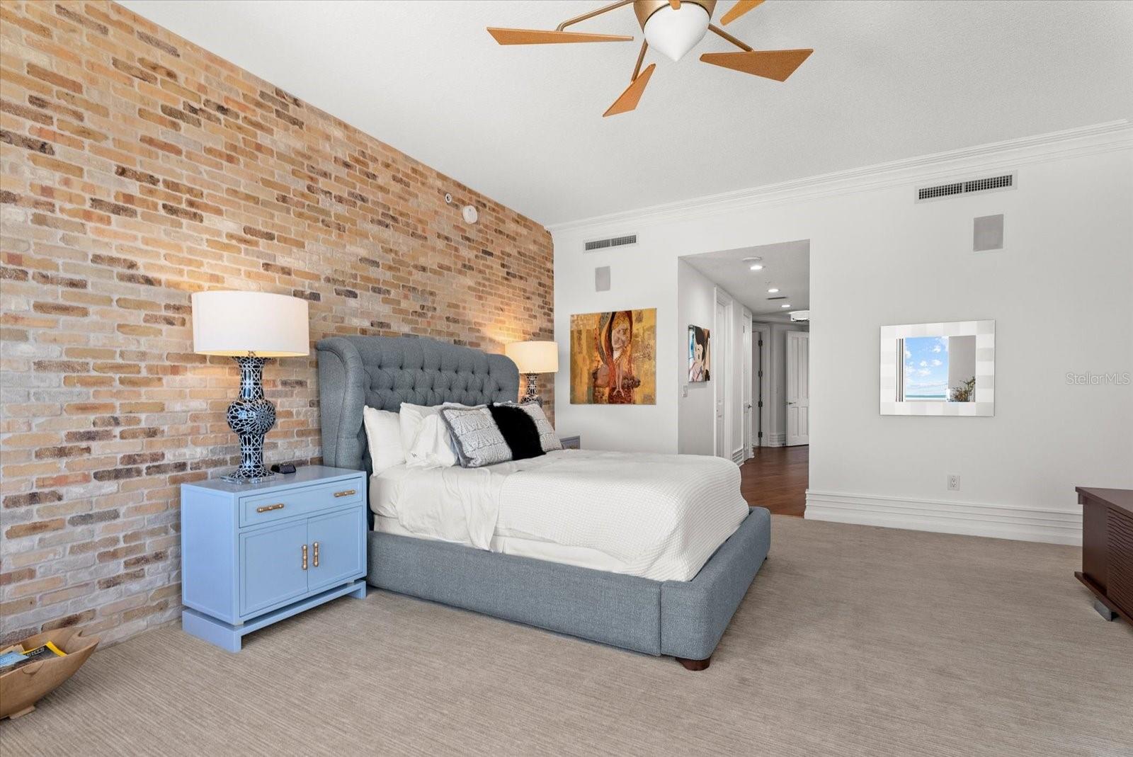 1300 BENJAMIN FRANKLIN DR #501, SARASOTA, FL, 34236