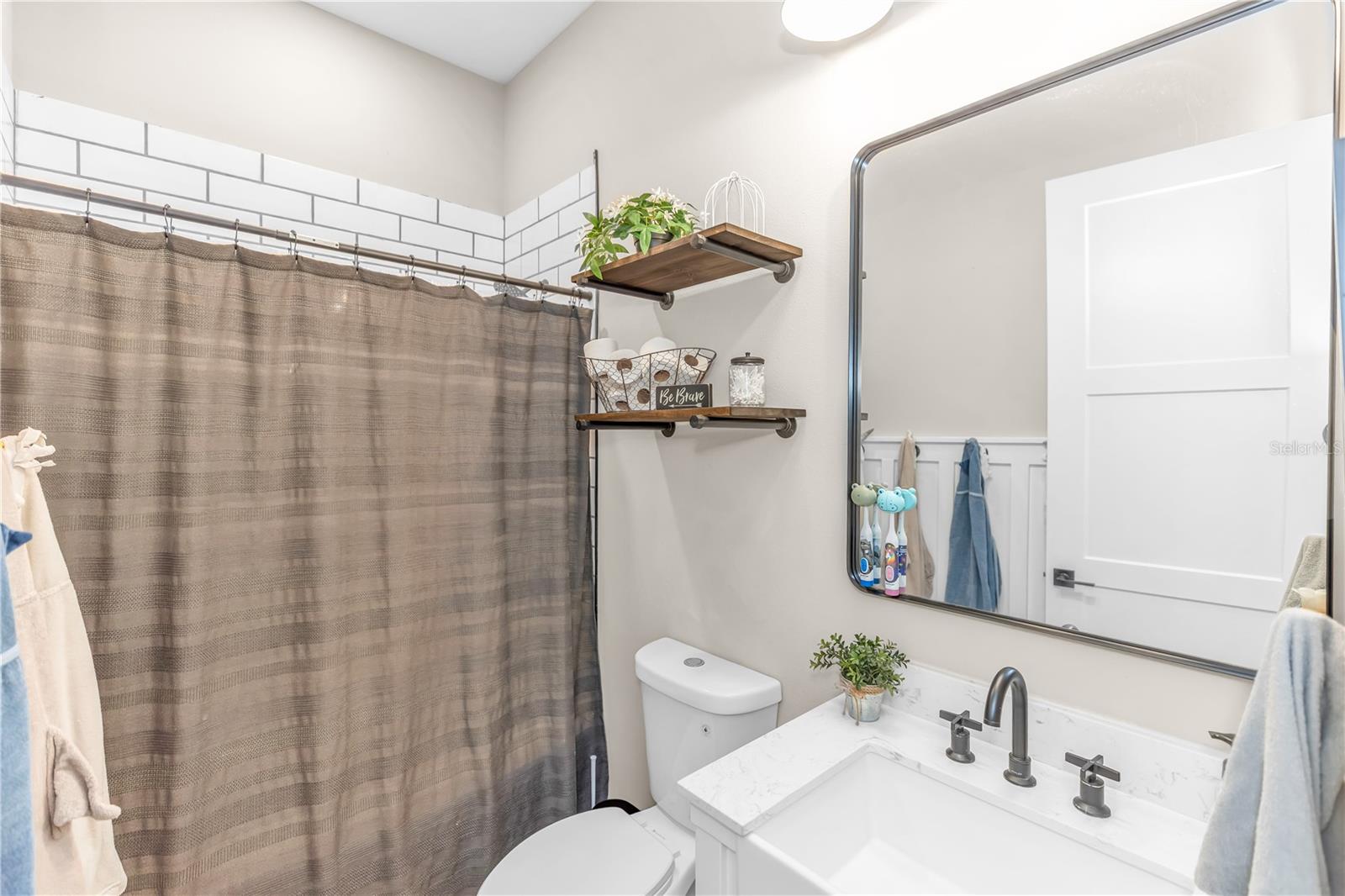 171 RIVER OAKS DR, OSTEEN, FL, 32764