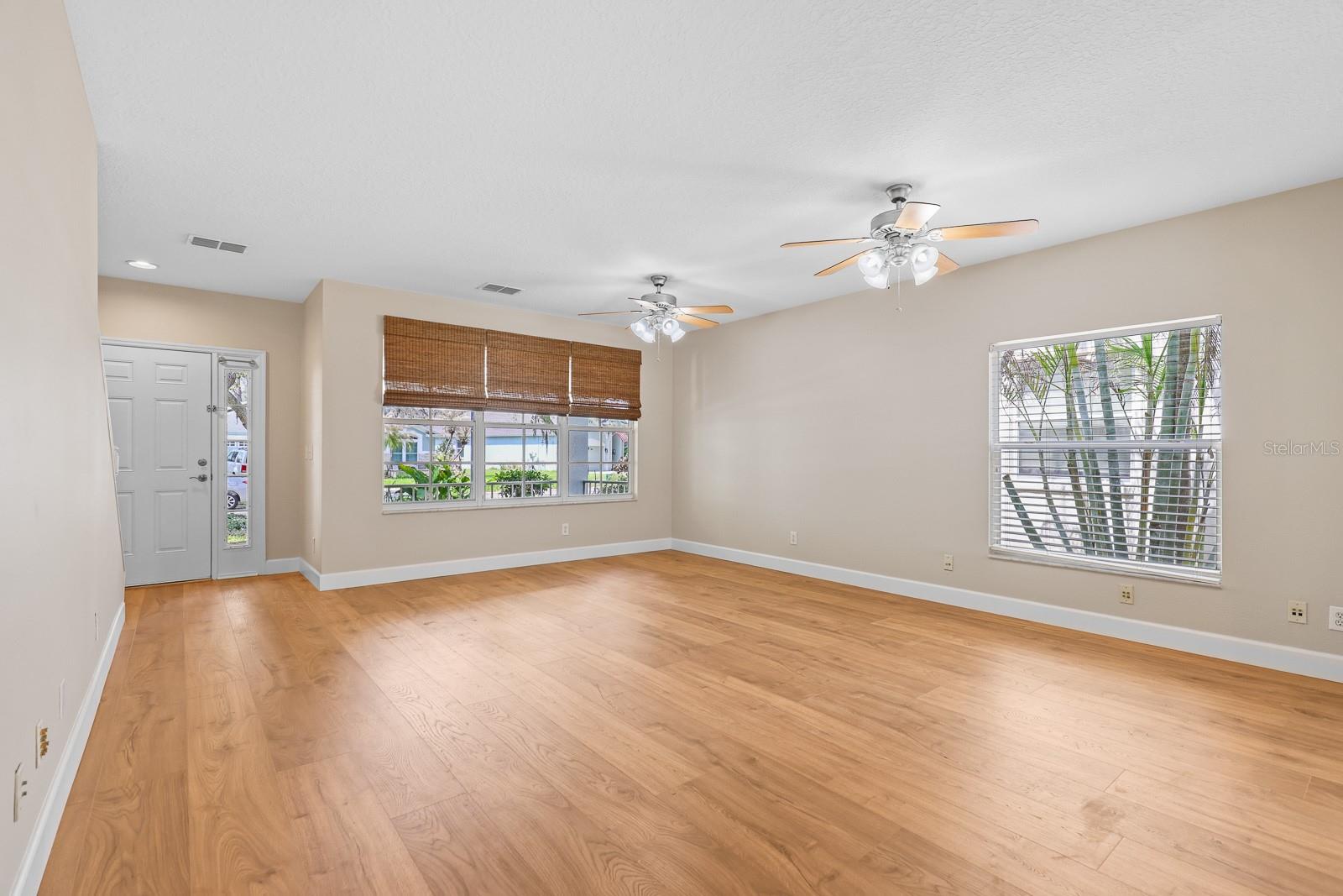 6122 GANNETDALE DR, LITHIA, FL, 33547