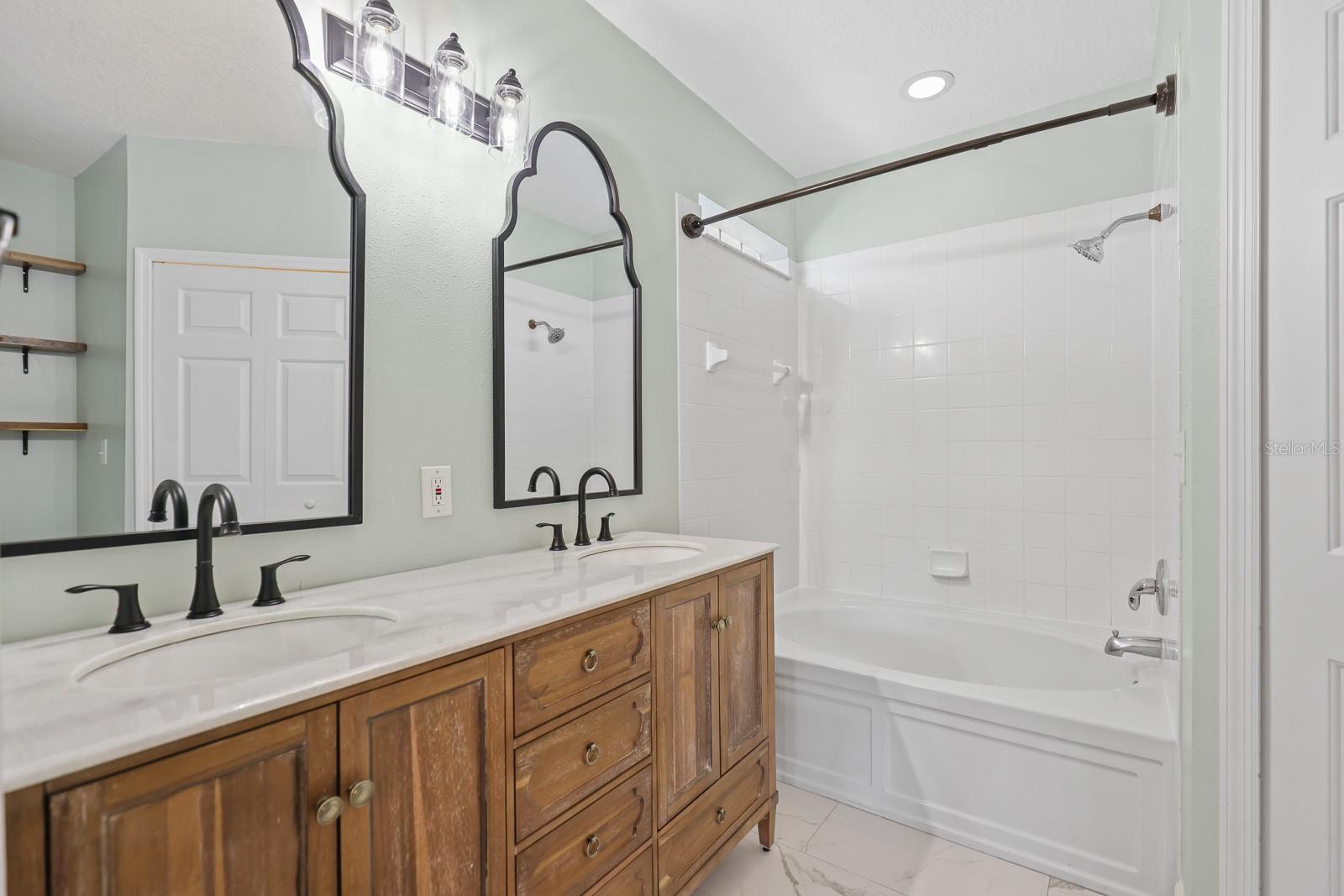 6122 GANNETDALE DR, LITHIA, FL, 33547