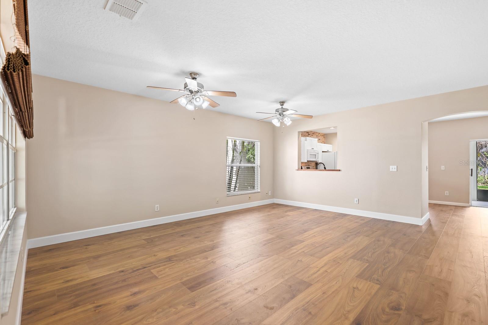 6122 GANNETDALE DR, LITHIA, FL, 33547