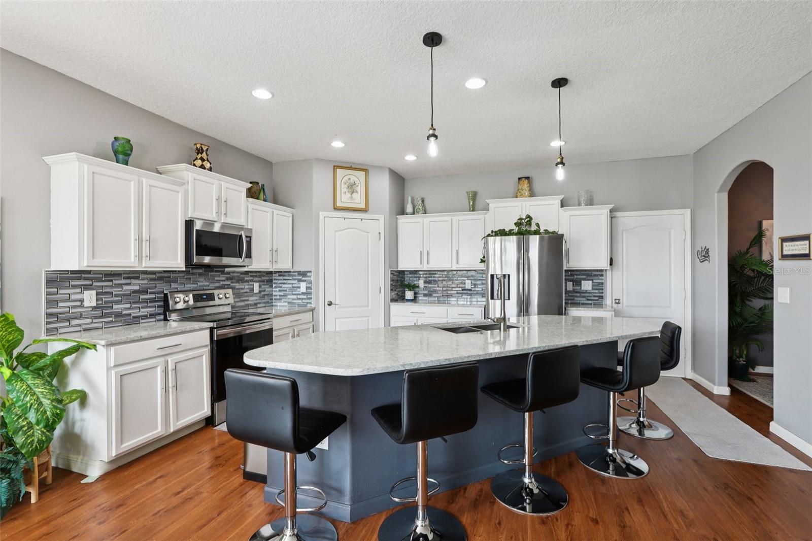 537 VISTA RIDGE DR, RUSKIN, FL, 33570