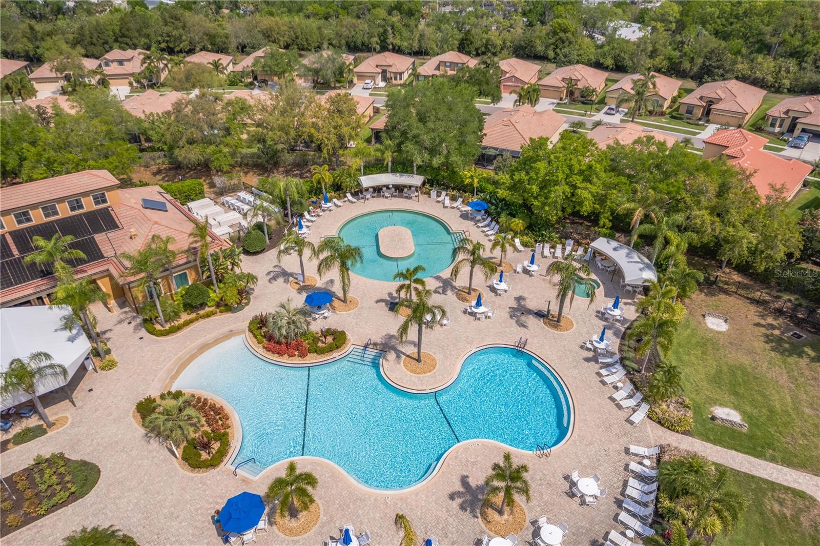 320 BLUEWATER FALLS CT, APOLLO BEACH, FL, 33572