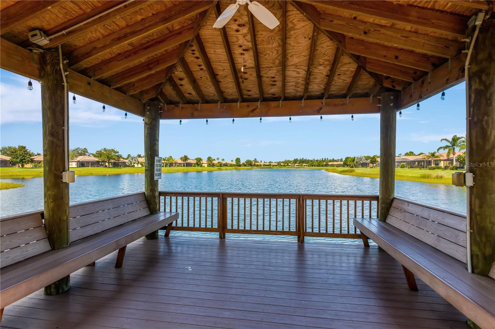 320 BLUEWATER FALLS CT, APOLLO BEACH, FL, 33572