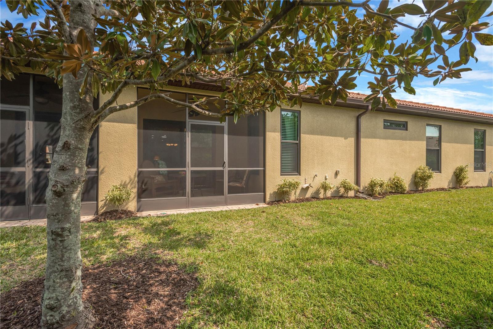 320 BLUEWATER FALLS CT, APOLLO BEACH, FL, 33572
