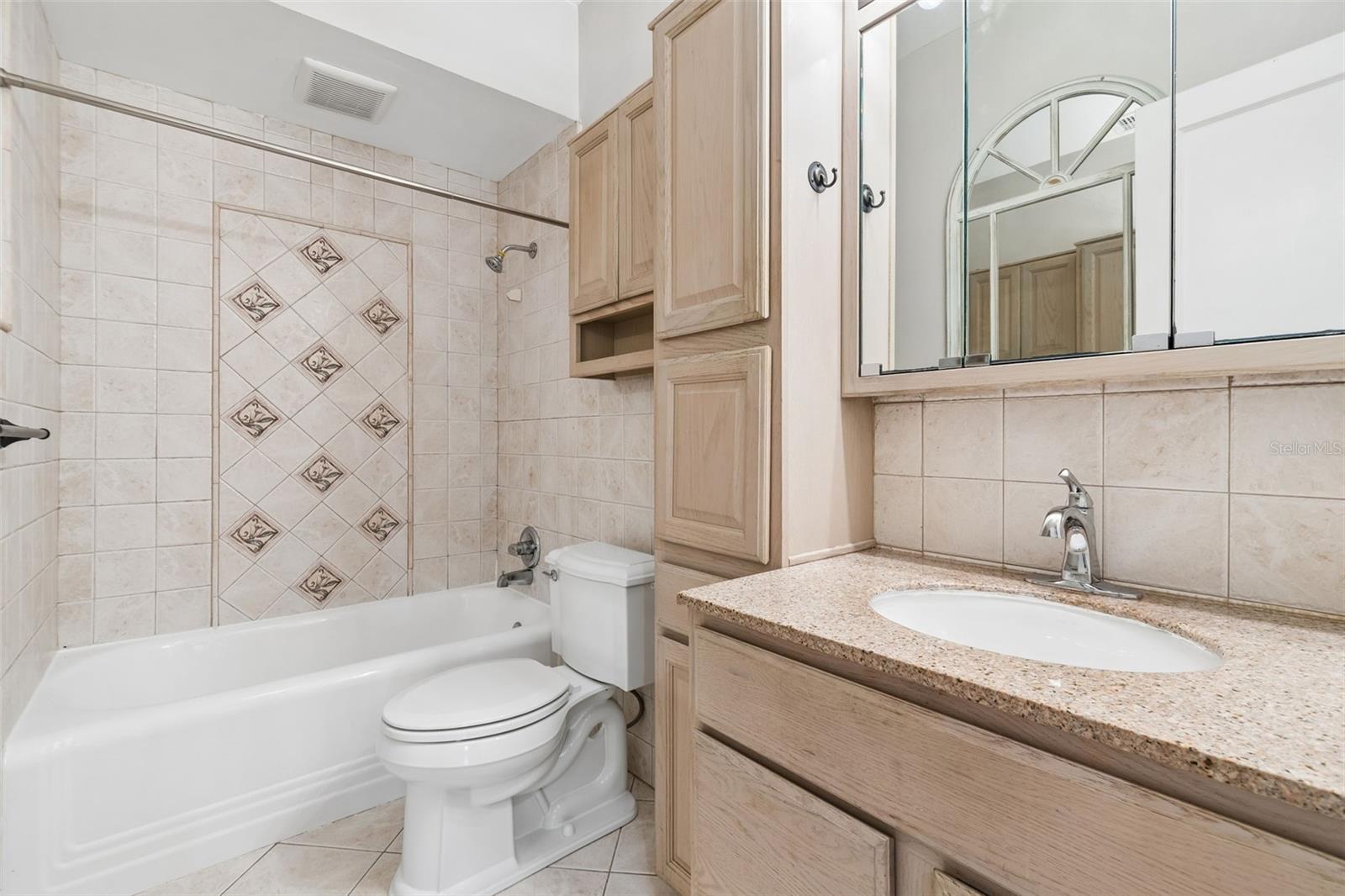 310 E PARIS ST, TAMPA, FL, 33604