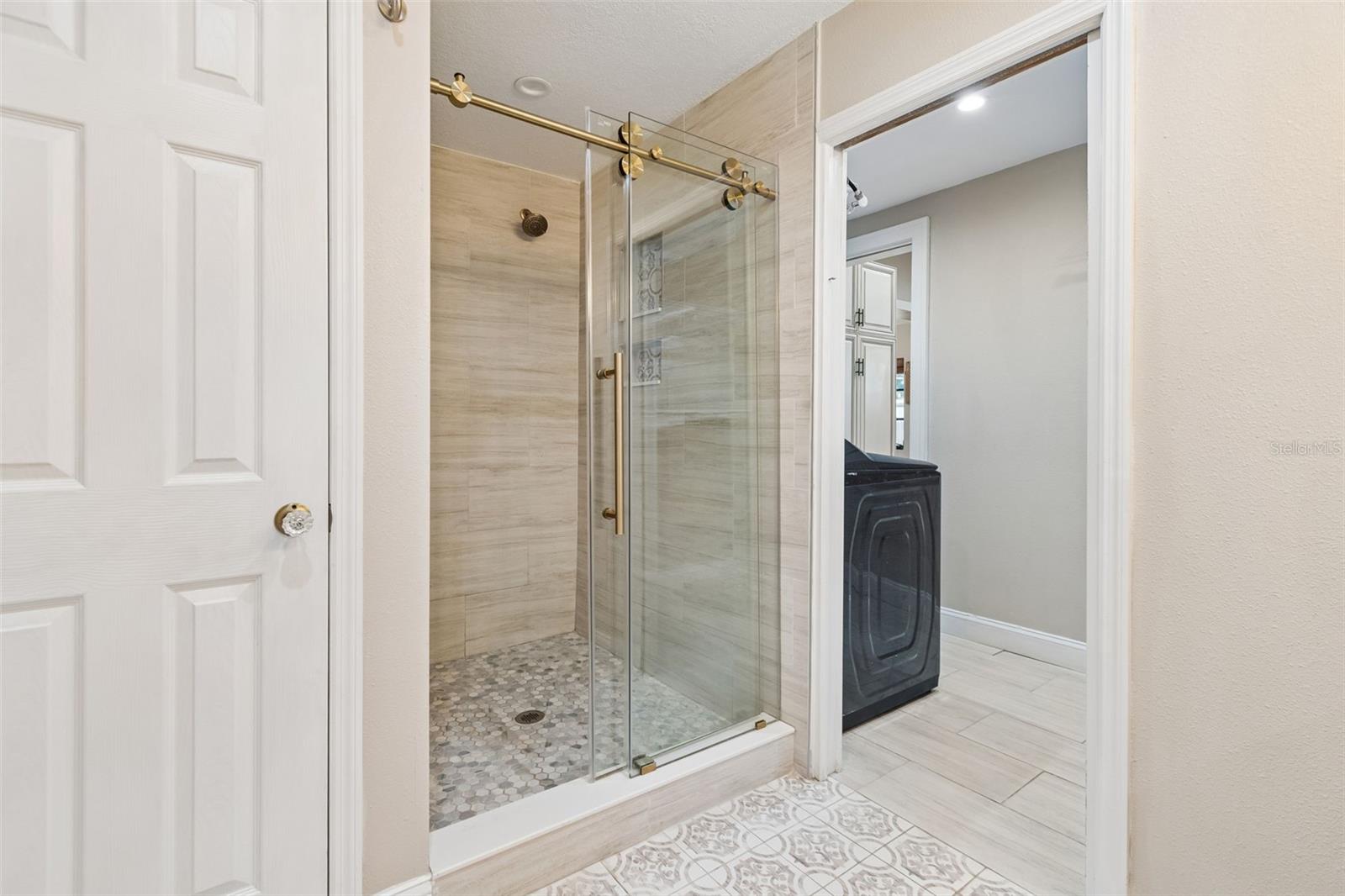 310 E PARIS ST, TAMPA, FL, 33604