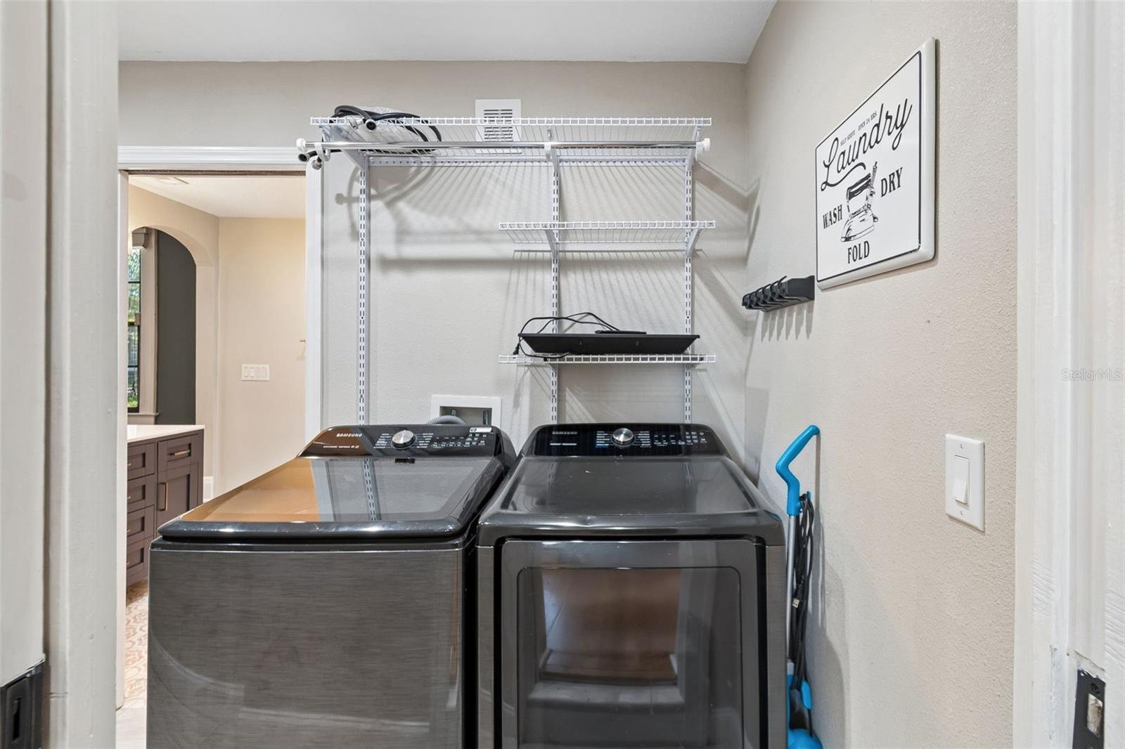 310 E PARIS ST, TAMPA, FL, 33604