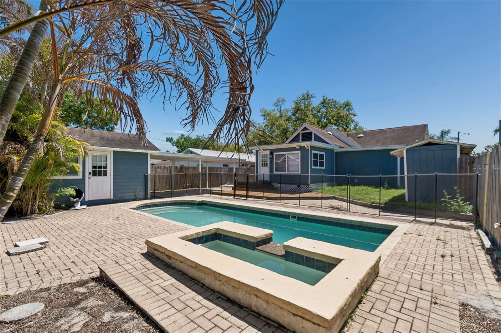 310 E PARIS ST, TAMPA, FL, 33604