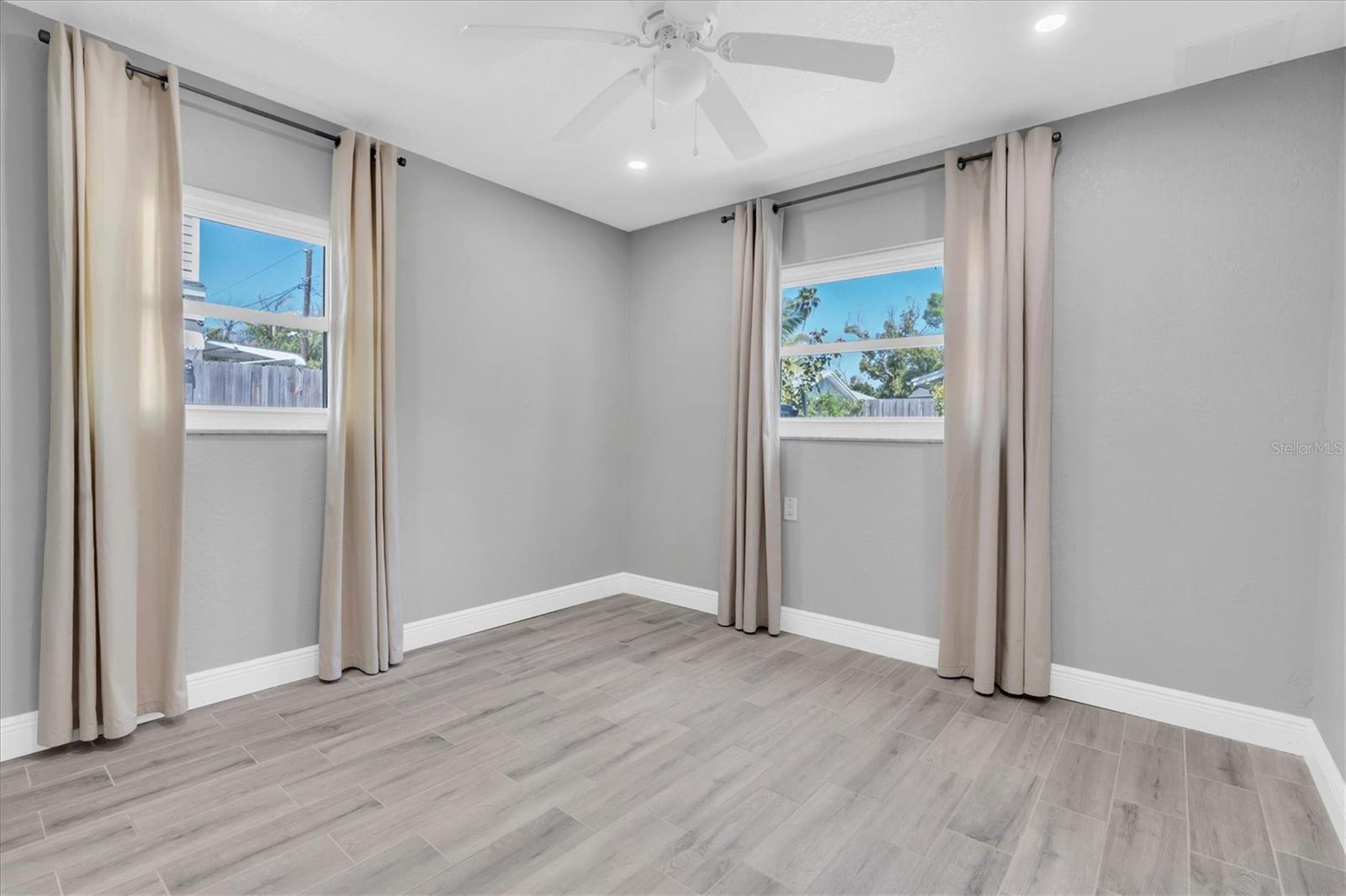 5619 DENVER ST NE, ST PETERSBURG, FL, 33703