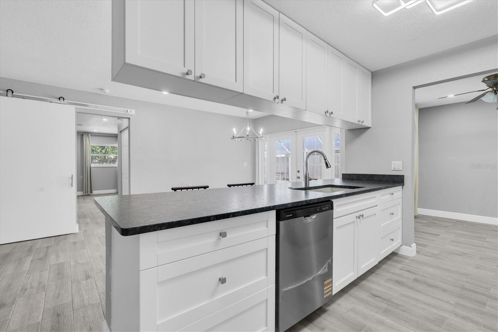 5619 DENVER ST NE, ST PETERSBURG, FL, 33703