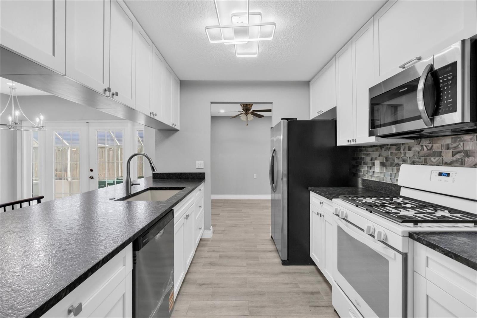 5619 DENVER ST NE, ST PETERSBURG, FL, 33703