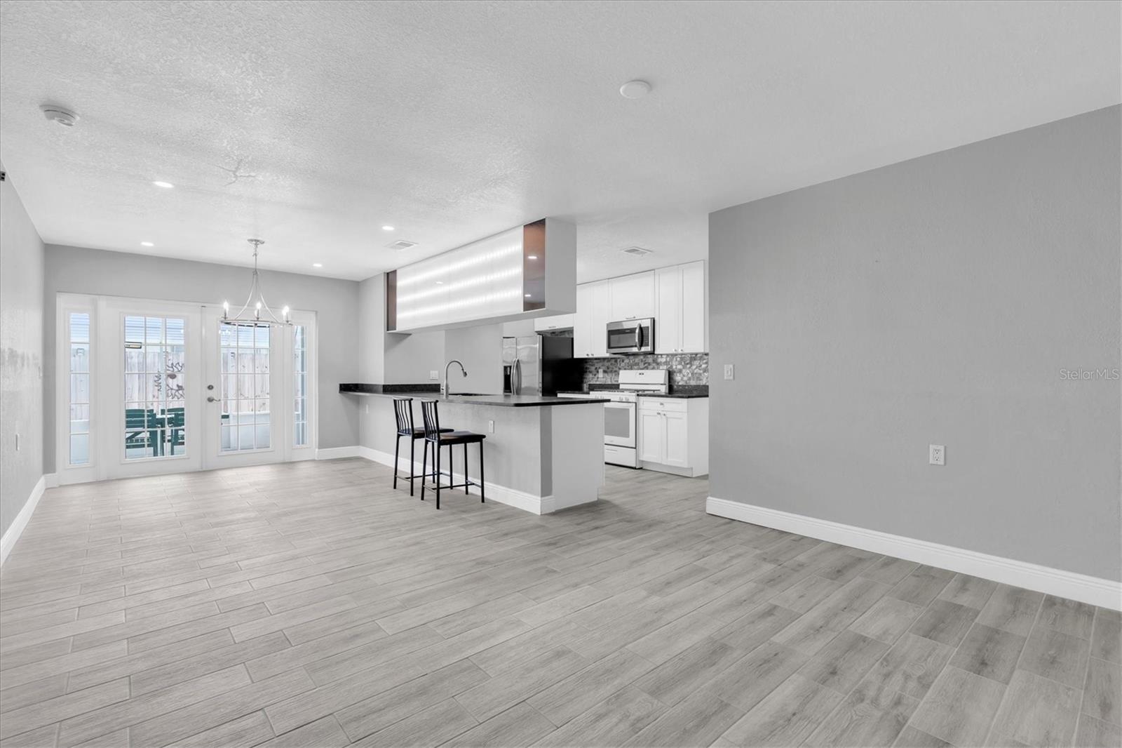 5619 DENVER ST NE, ST PETERSBURG, FL, 33703