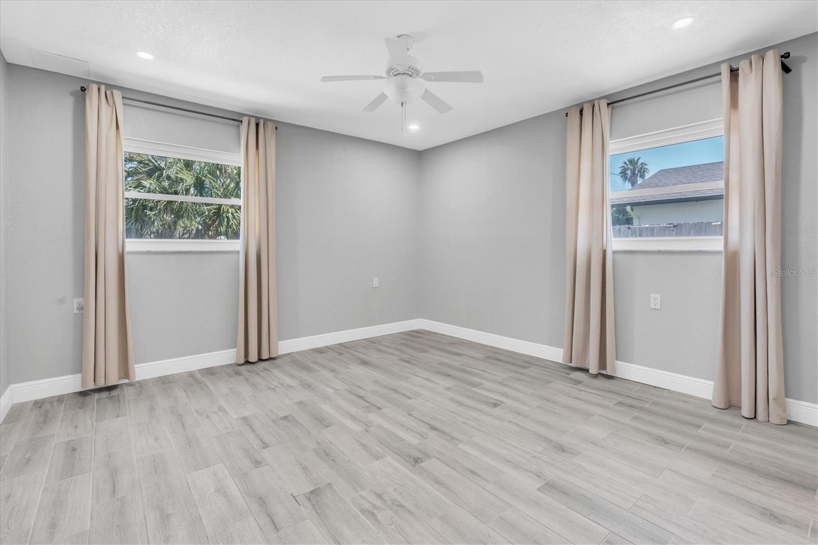 5619 DENVER ST NE, ST PETERSBURG, FL, 33703