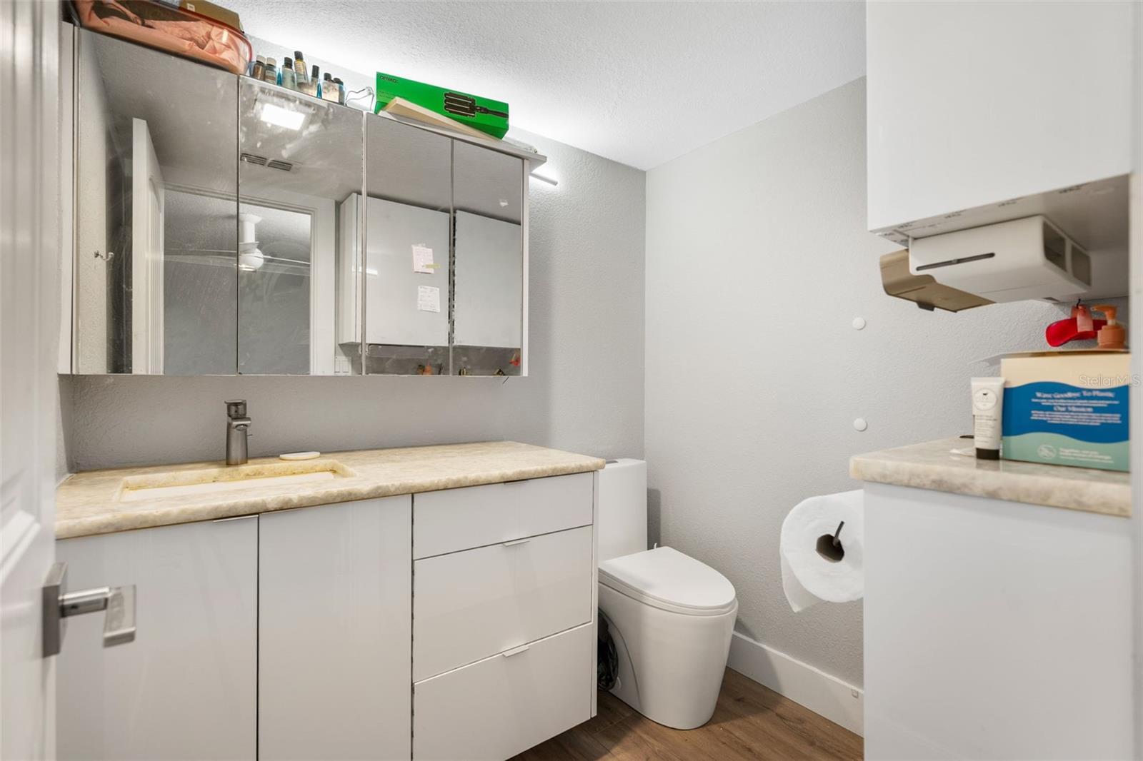 1050 LONGBOAT CLUB RD #506, LONGBOAT KEY, FL, 34228