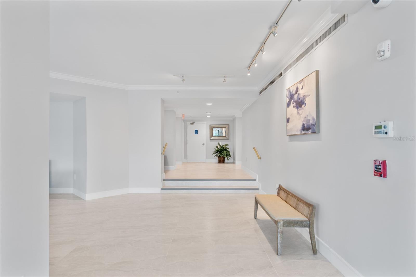 1050 LONGBOAT CLUB RD #506, LONGBOAT KEY, FL, 34228