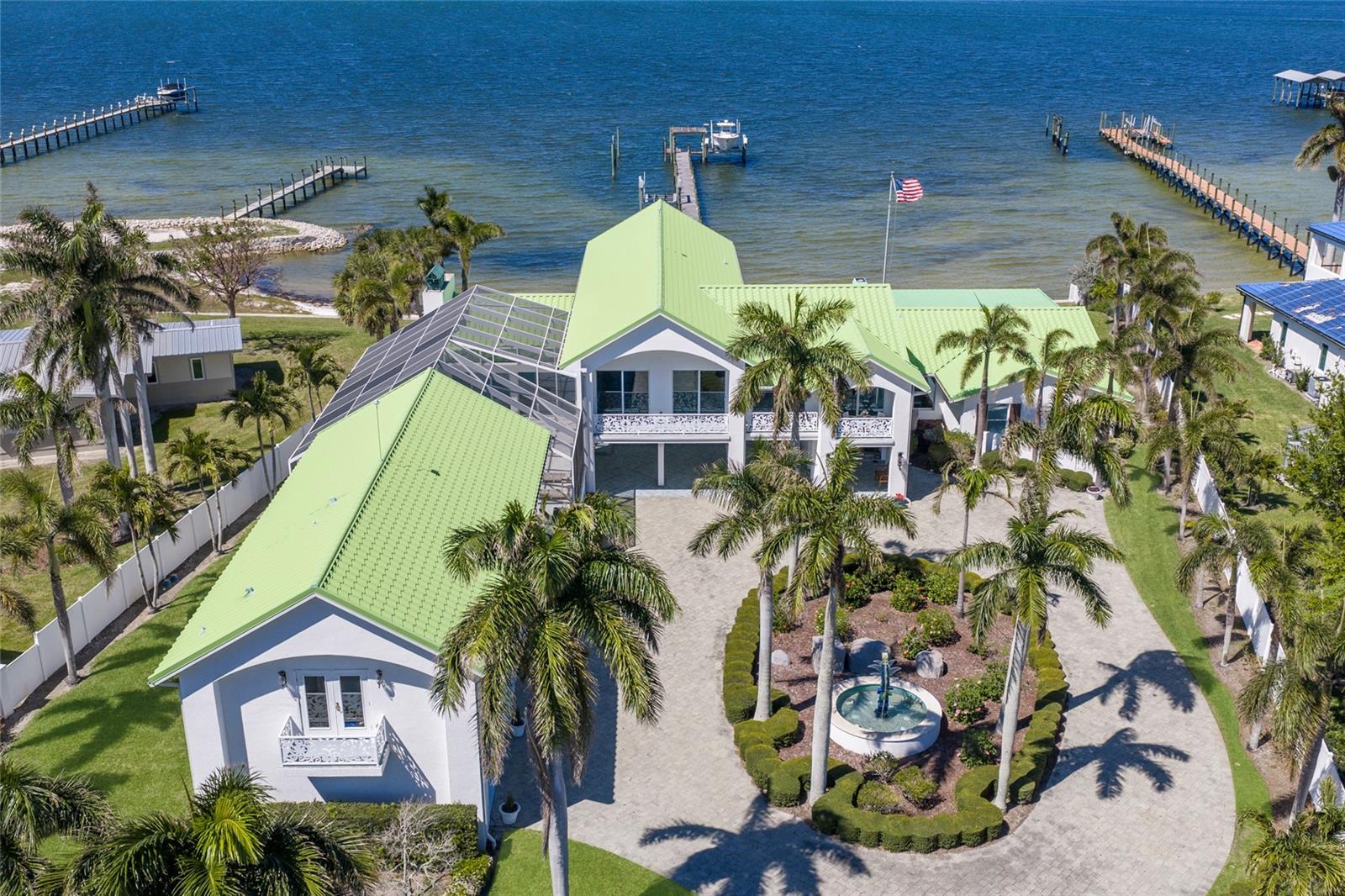 6100 RIVERVIEW BLVD, BRADENTON, FL, 34209