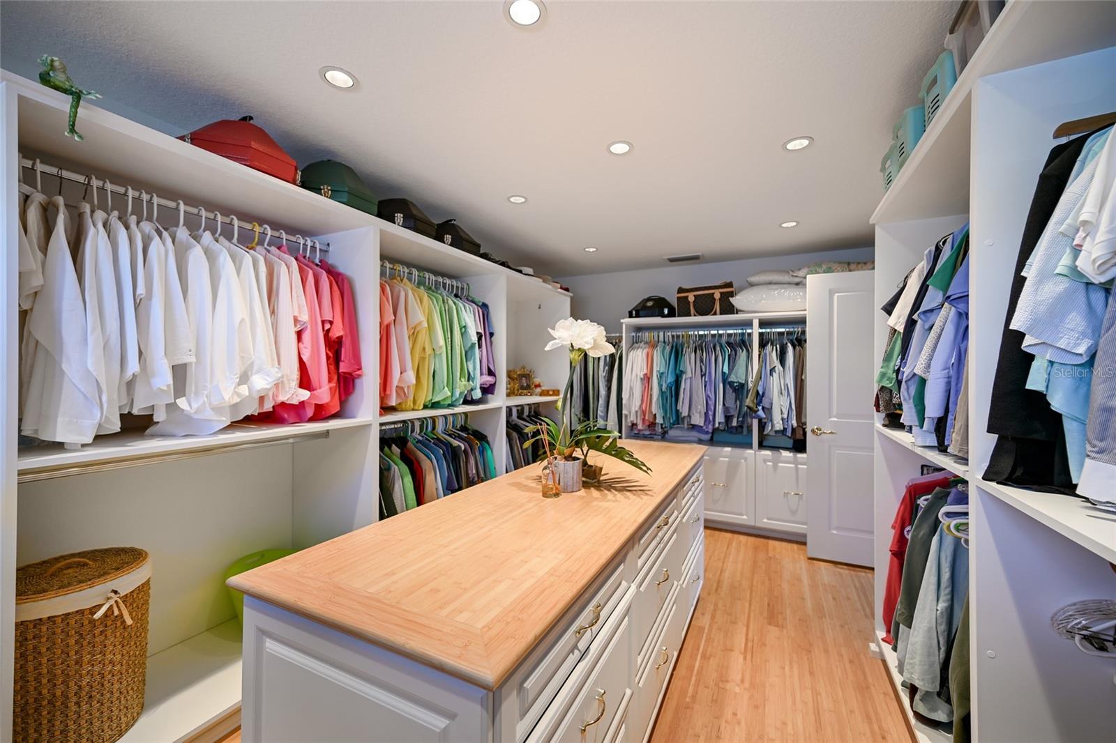 6100 RIVERVIEW BLVD, BRADENTON, FL, 34209