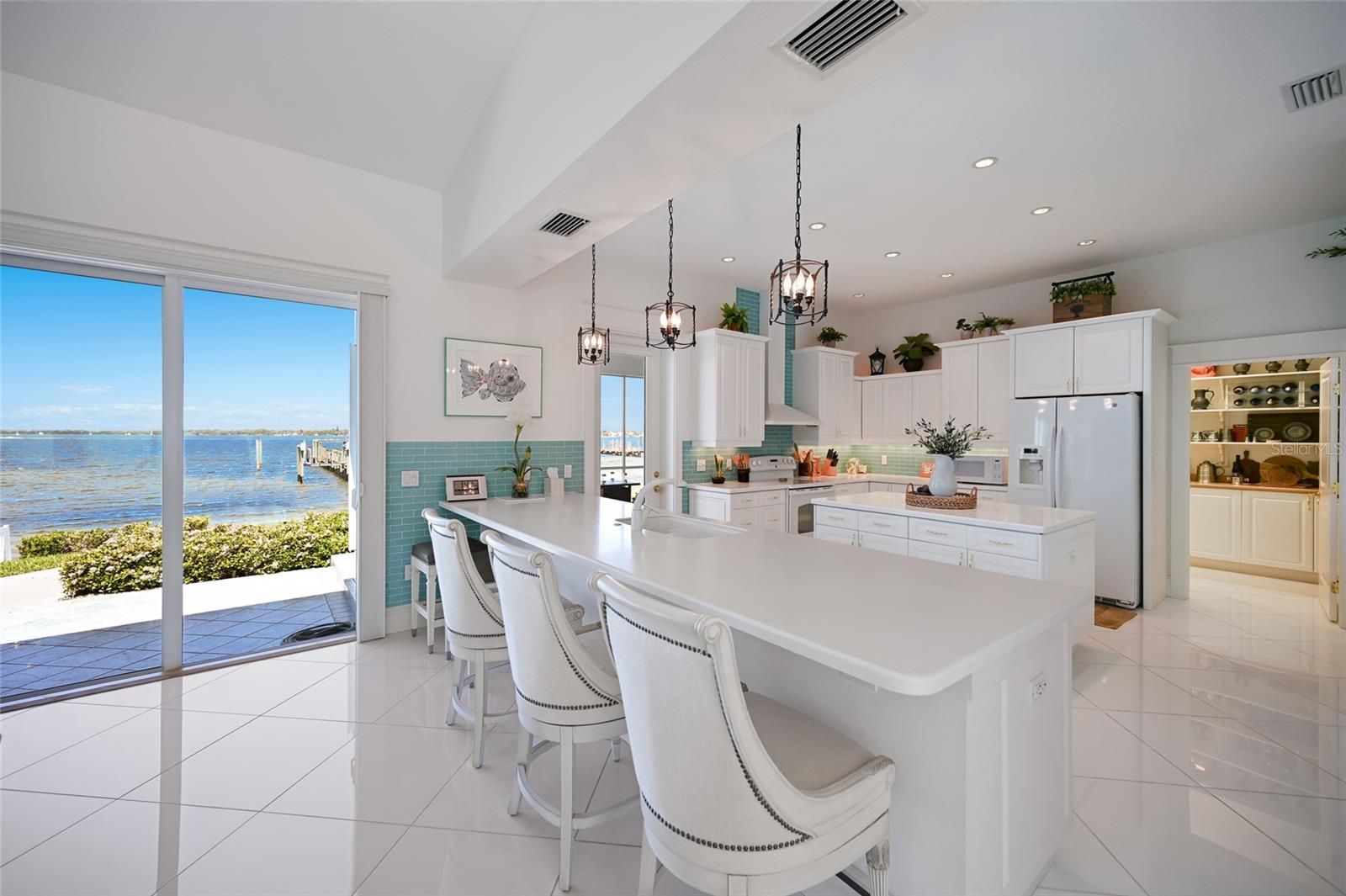 6100 RIVERVIEW BLVD, BRADENTON, FL, 34209