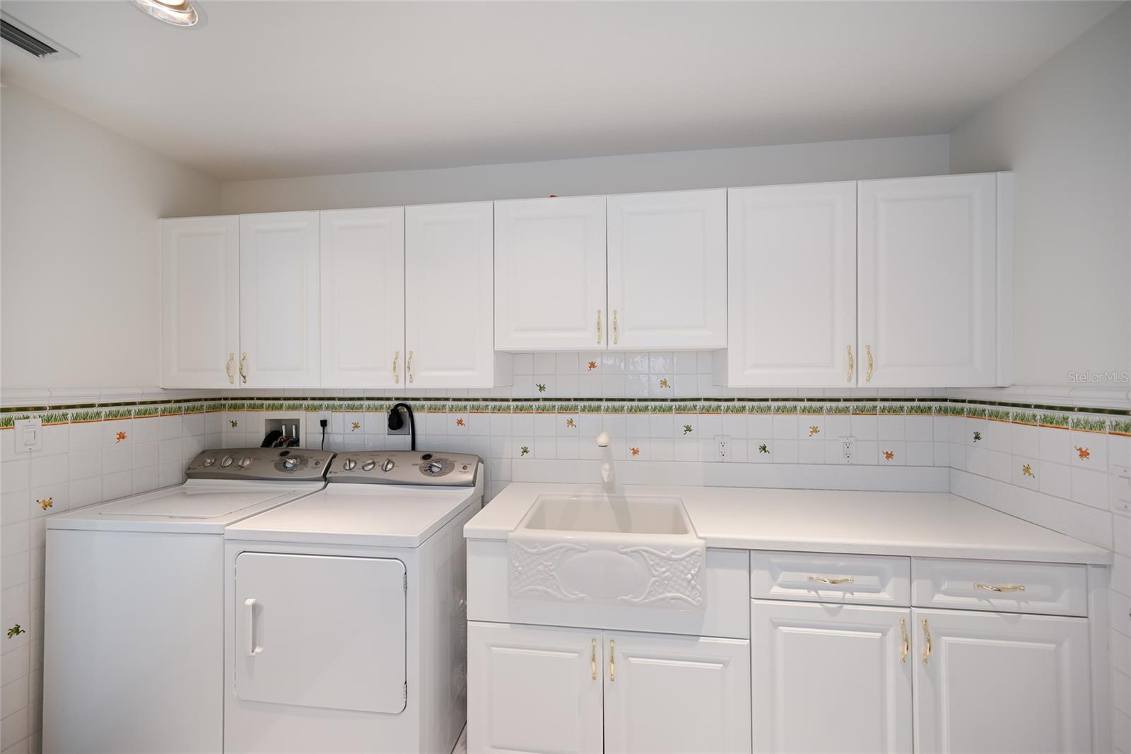6100 RIVERVIEW BLVD, BRADENTON, FL, 34209