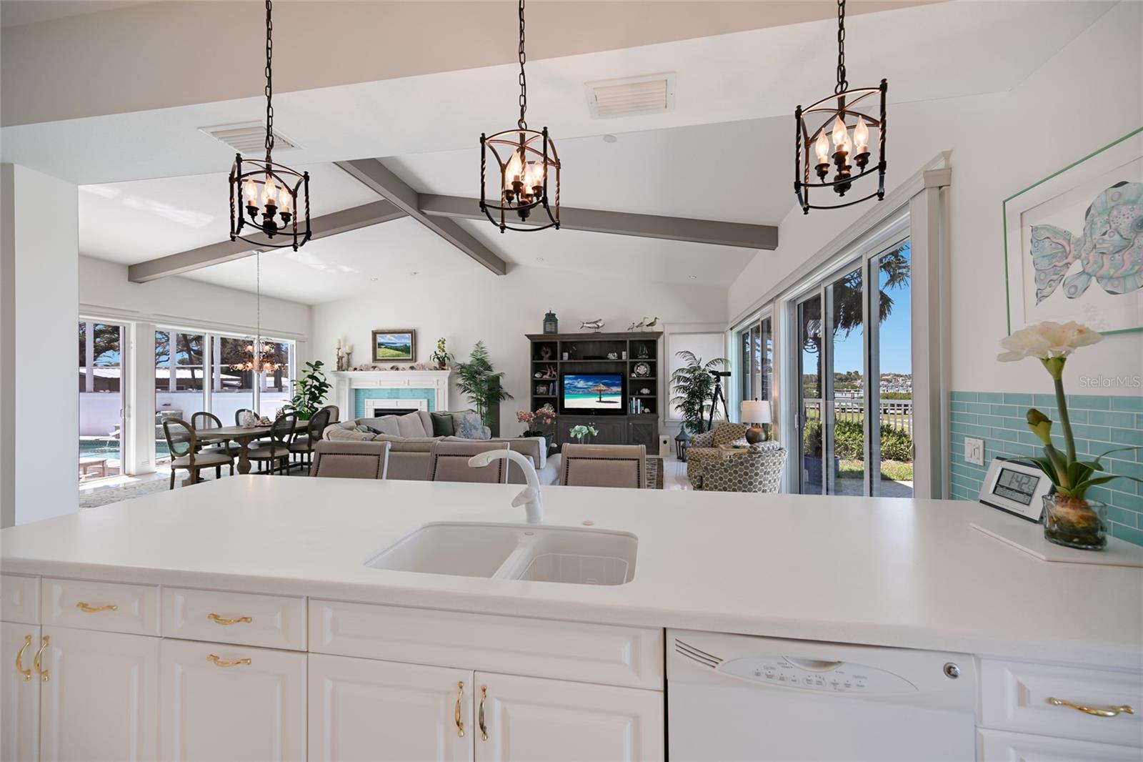 6100 RIVERVIEW BLVD, BRADENTON, FL, 34209