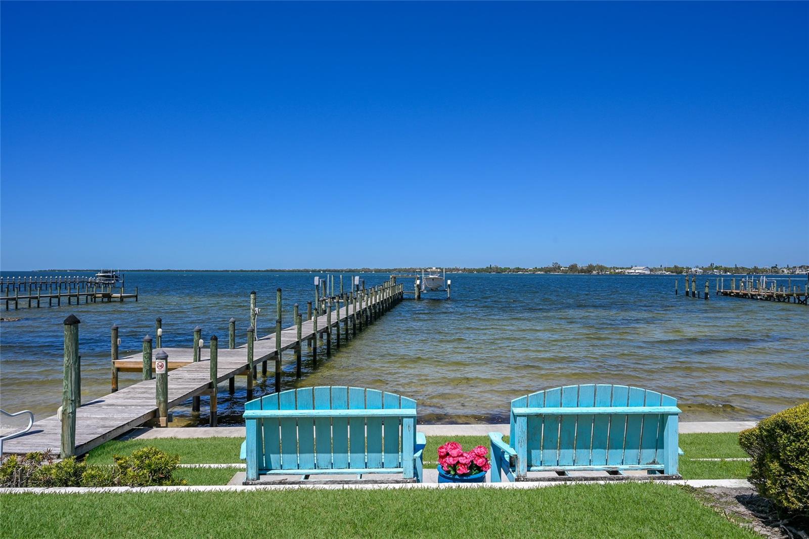 6100 RIVERVIEW BLVD, BRADENTON, FL, 34209