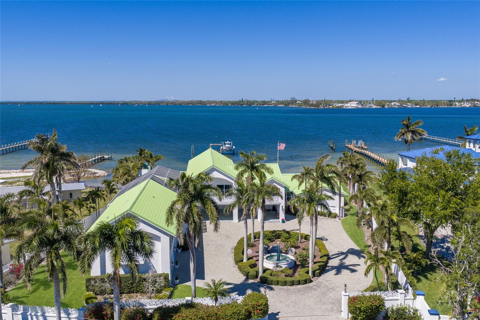 6100 RIVERVIEW BLVD, BRADENTON, FL, 34209