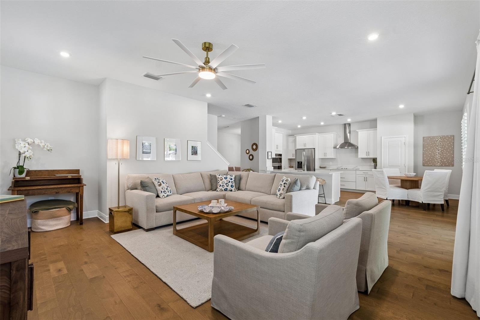 3401 W PEARL AVE, TAMPA, FL, 33611