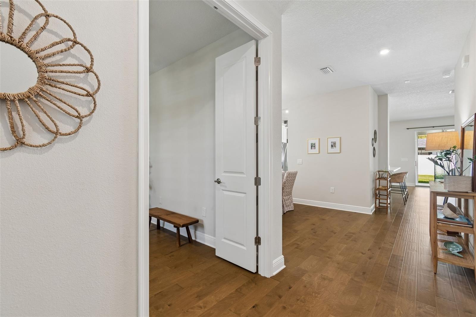 3401 W PEARL AVE, TAMPA, FL, 33611