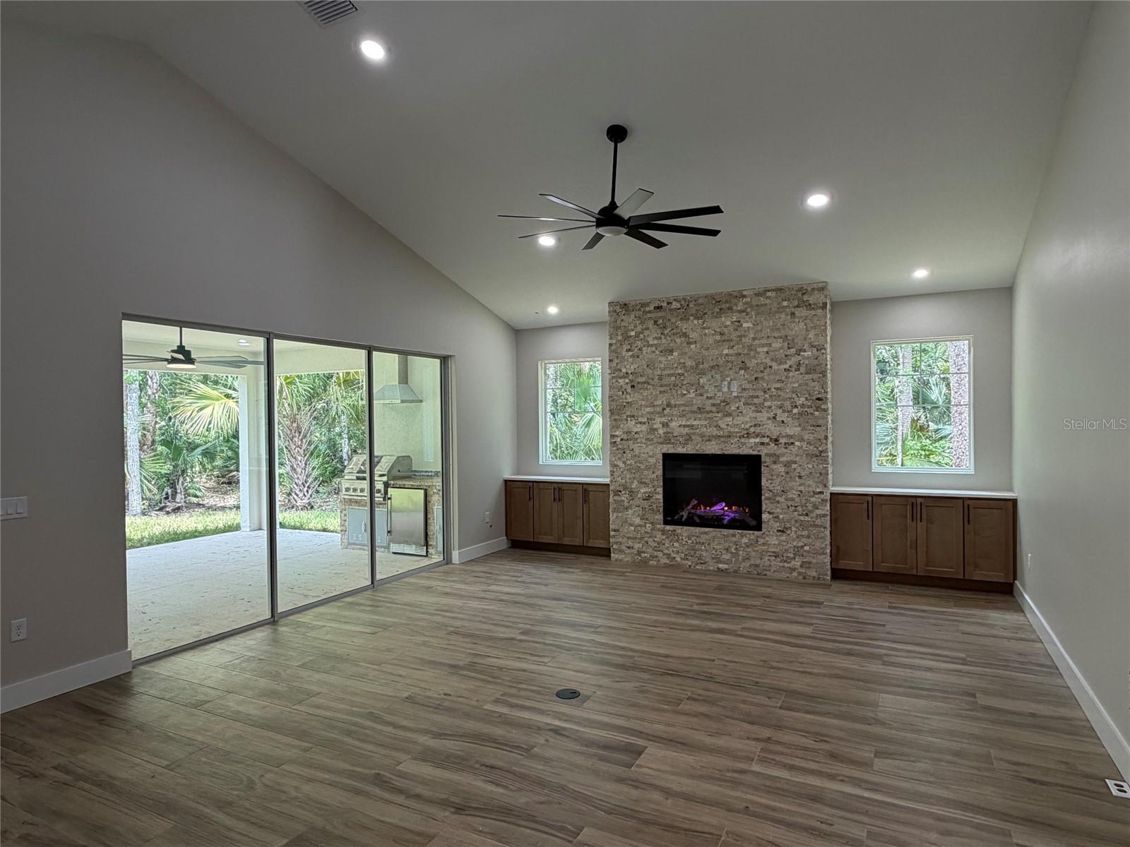 1602 LAKE HARNEY, GENEVA, FL, 32732