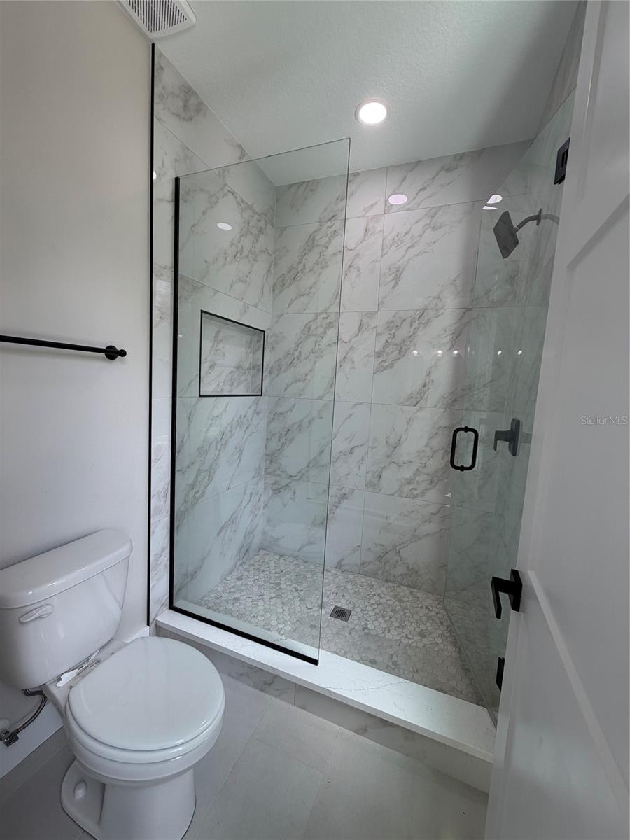 1602 LAKE HARNEY, GENEVA, FL, 32732
