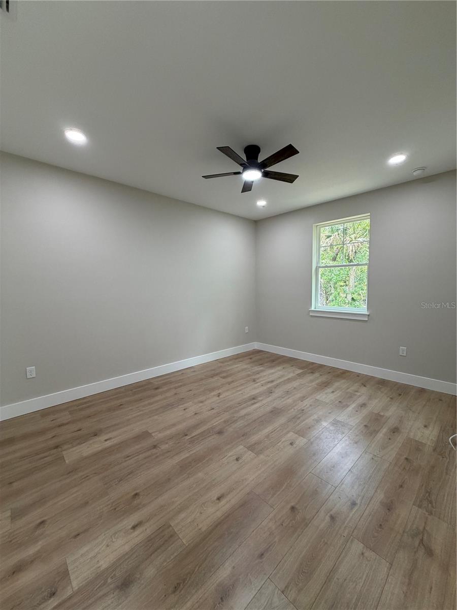 1602 LAKE HARNEY, GENEVA, FL, 32732