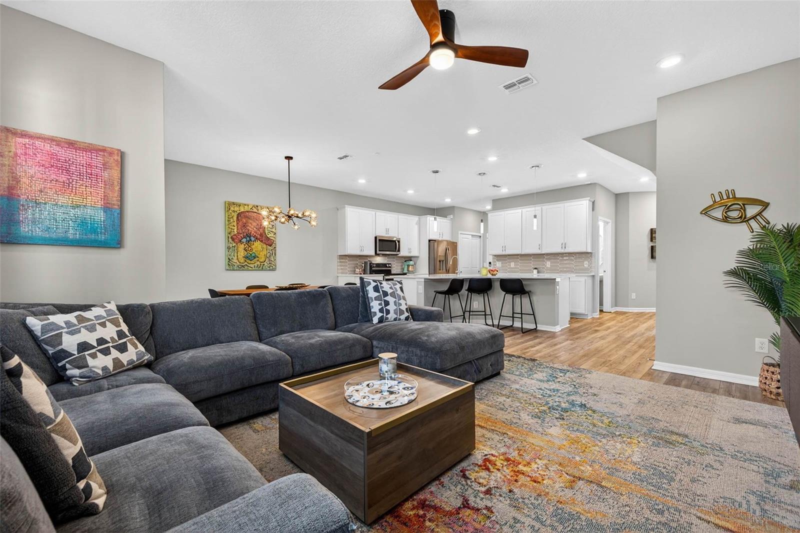 339 SANDBAR AVE NE, ST PETERSBURG, FL, 33716