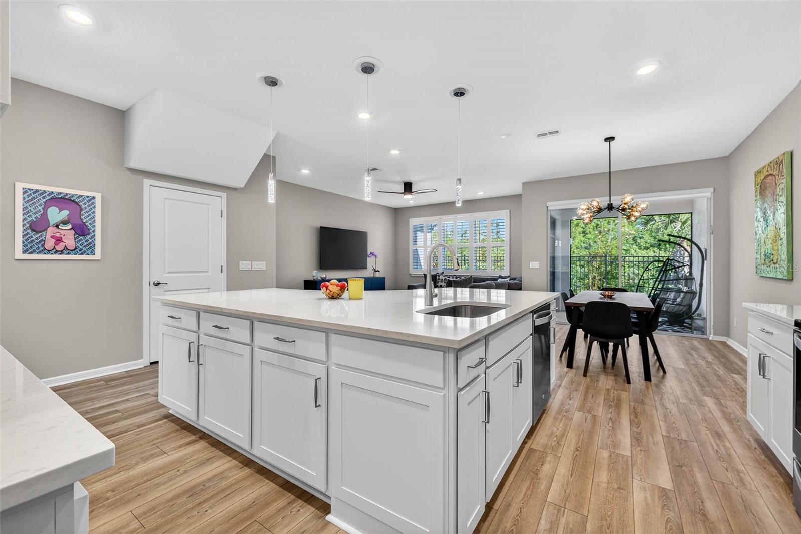 339 SANDBAR AVE NE, ST PETERSBURG, FL, 33716