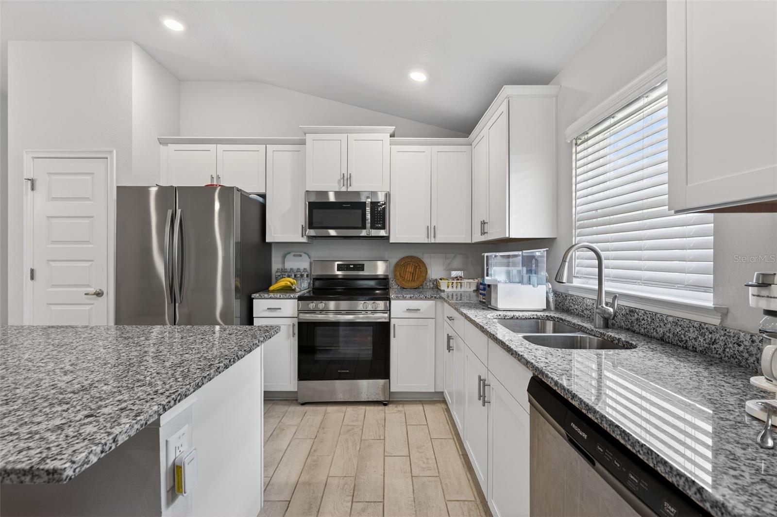 1137 HERON POINT DR, INVERNESS, FL, 34453