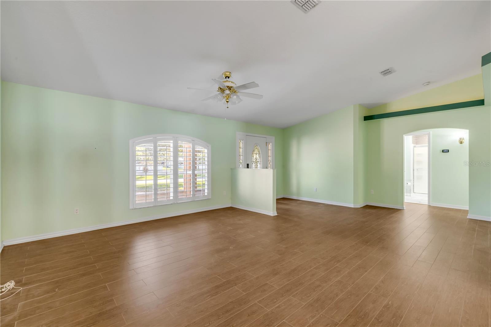 2530 TAMARIND DR, EDGEWATER, FL, 32141