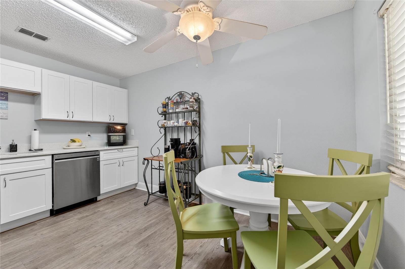 1601 BIG TREE RD #101, SOUTH DAYTONA, FL, 32119