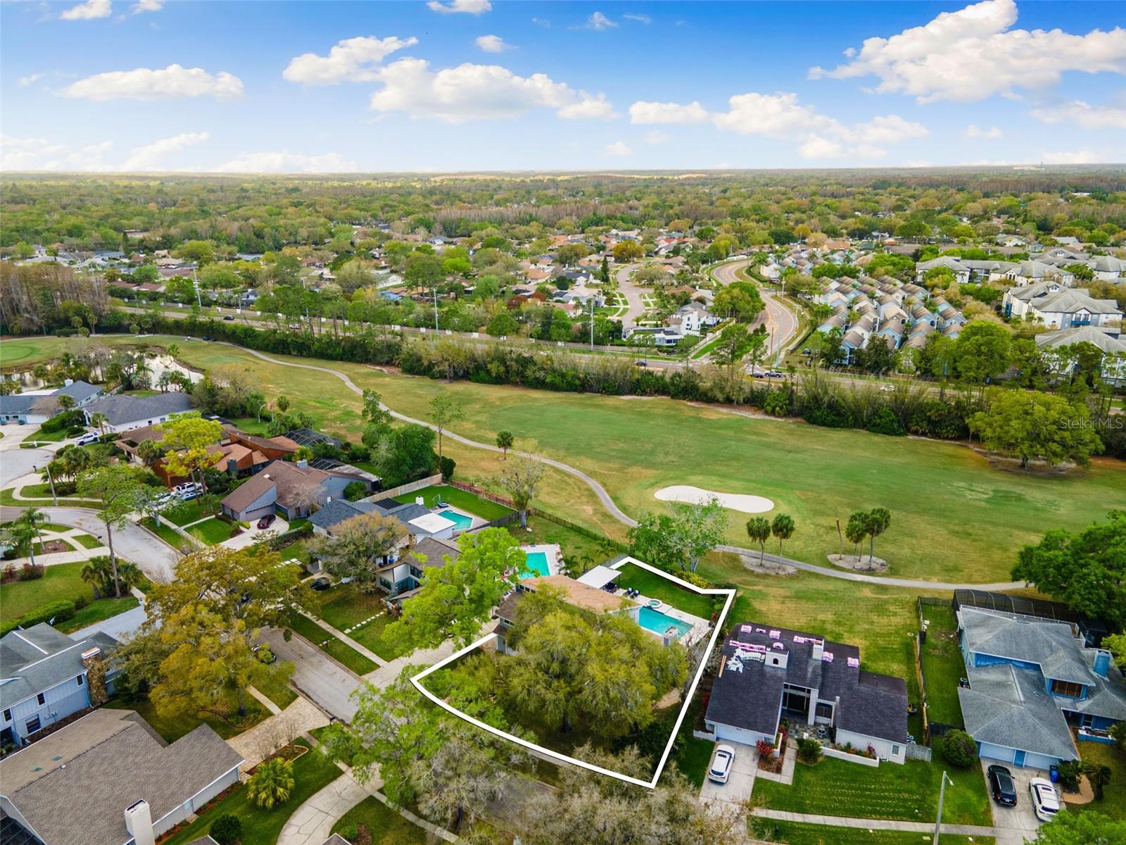 4009 PRIORY CIR, TAMPA, FL, 33618