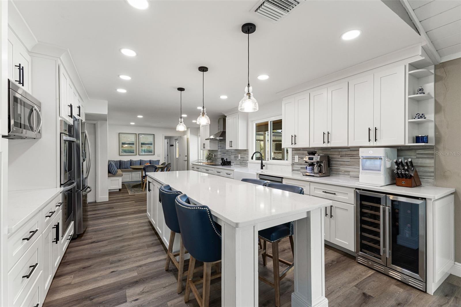 4009 PRIORY CIR, TAMPA, FL, 33618