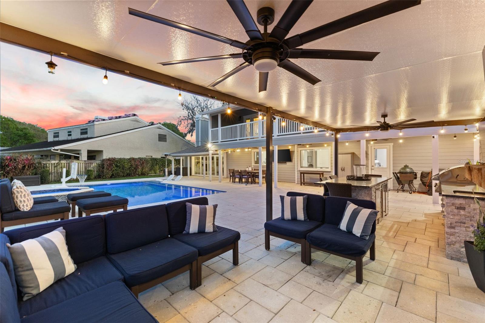 4009 PRIORY CIR, TAMPA, FL, 33618