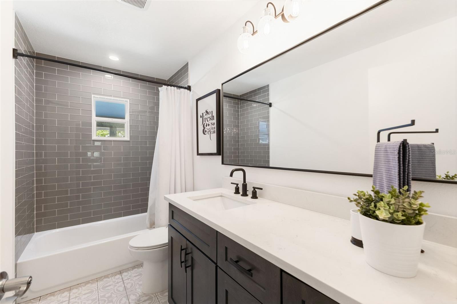 4009 PRIORY CIR, TAMPA, FL, 33618