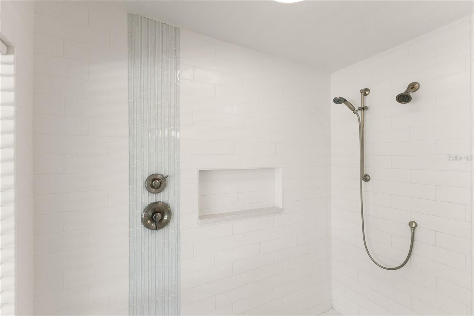 4009 PRIORY CIR, TAMPA, FL, 33618